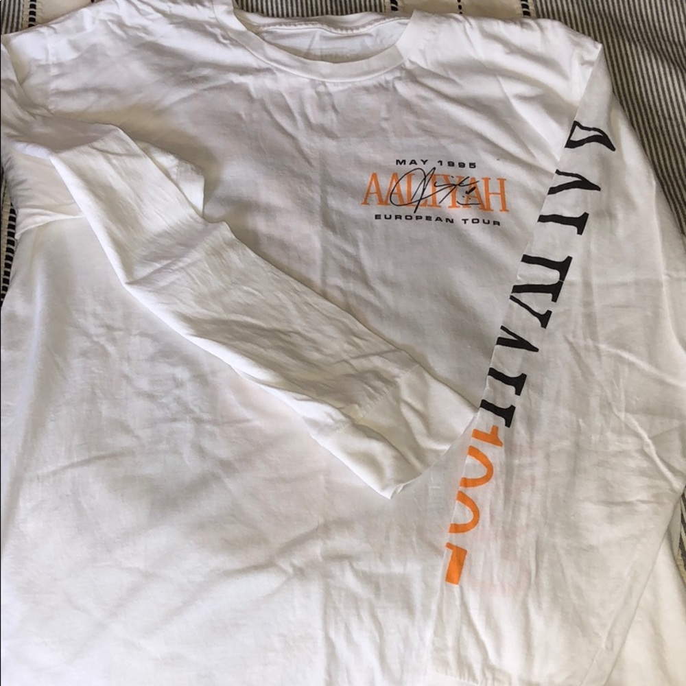 Men’s Long Sleeve T-shirt